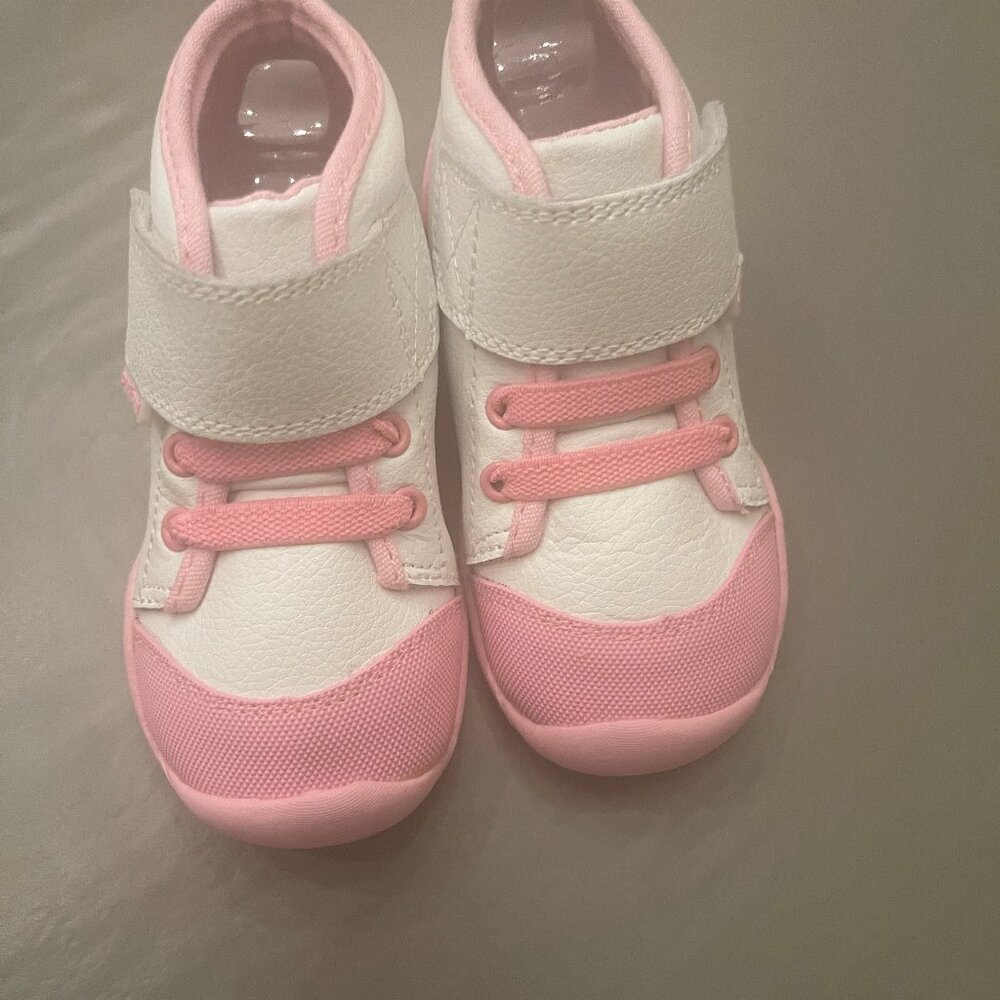 pediped Jay White grip 'n' go shoes